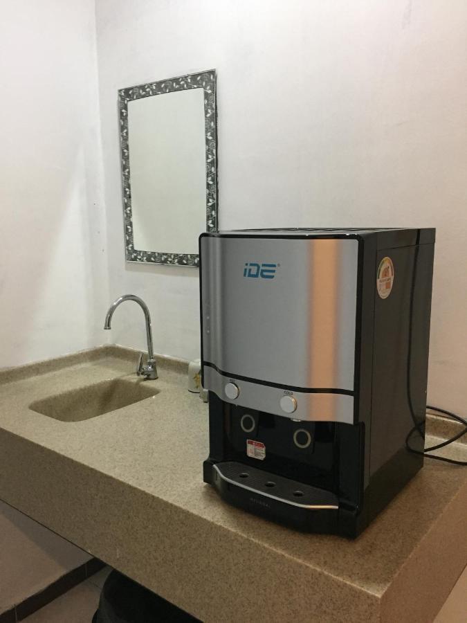 Homestay Muar Exteriör bild