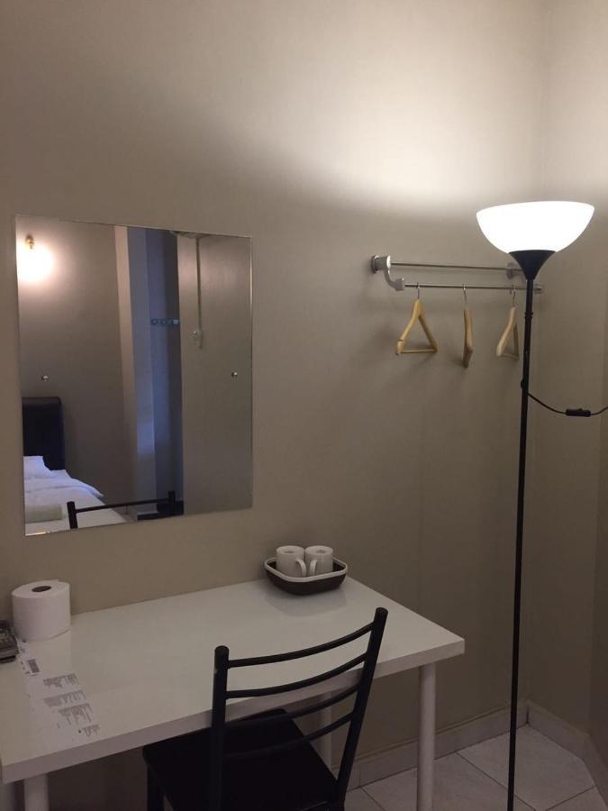 Homestay Muar Exteriör bild