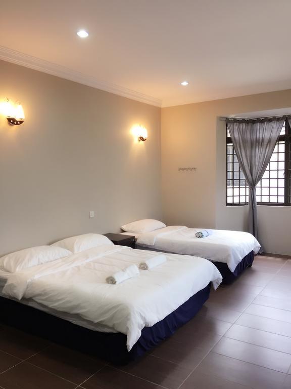 Homestay Muar Exteriör bild
